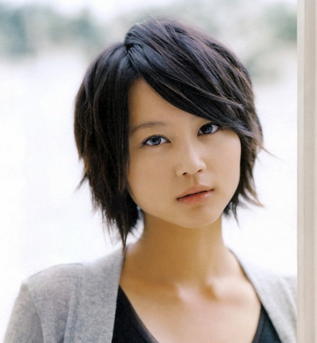 Japanese short hairstyles japanese-short-hairstyles-18-7