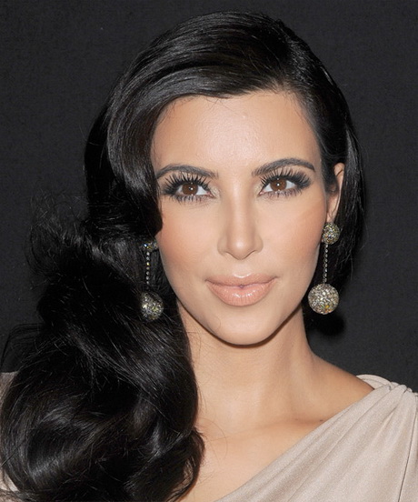 Kim kardashian curly hairstyles kim-kardashian-curly-hairstyles-72-17