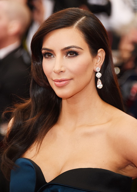 Kim kardashian hairstyle kim-kardashian-hairstyle-04-8