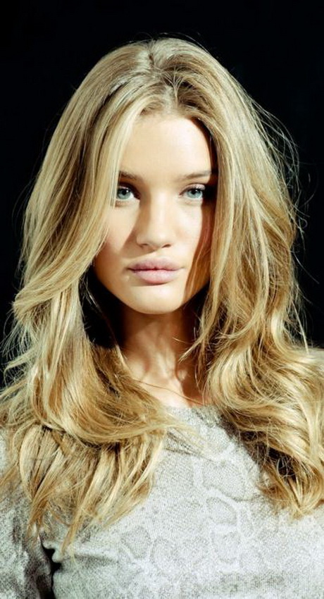 Long blonde hairstyles long-blonde-hairstyles-00-2