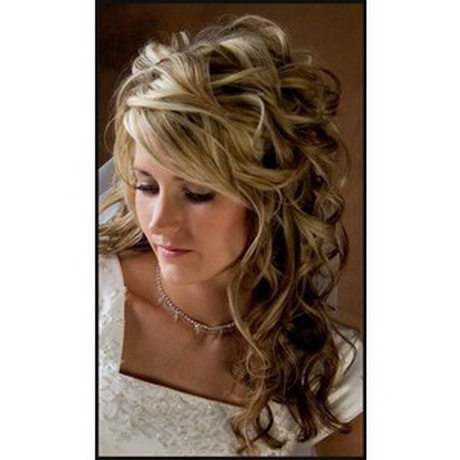 Long curly bridal hairstyles long-curly-bridal-hairstyles-52-13