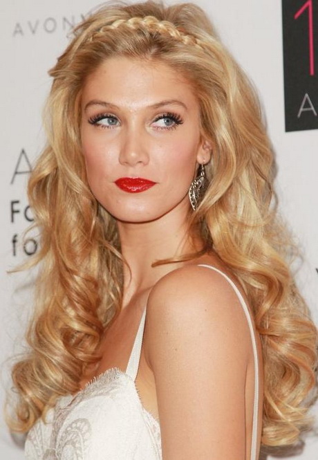 Long curly hairstyles for prom long-curly-hairstyles-for-prom-43-19