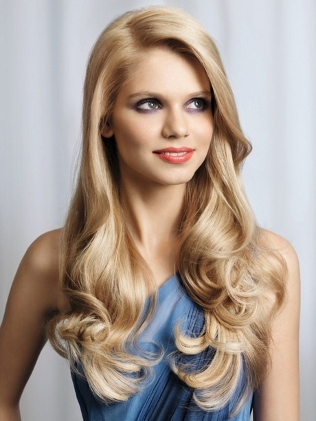 Long curly prom hairstyles long-curly-prom-hairstyles-55-13