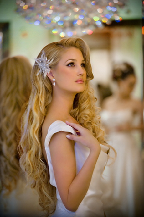 Long curly wedding hairstyles long-curly-wedding-hairstyles-52-5