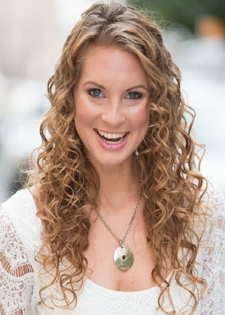 Long naturally curly hairstyles long-naturally-curly-hairstyles-76-16