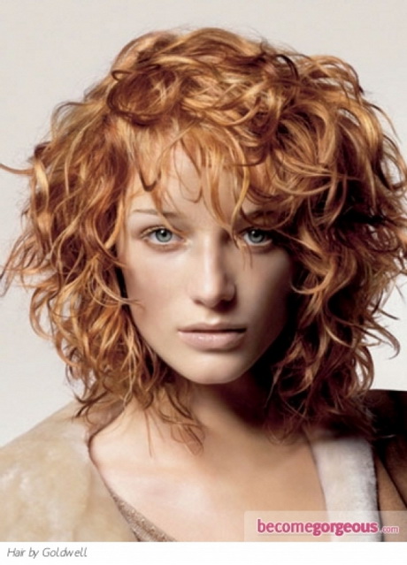 Medium curly hairstyles for women medium-curly-hairstyles-for-women-56-6