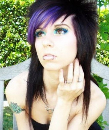 Medium emo hairstyles medium-emo-hairstyles-27