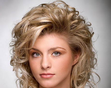 Medium layered hairstyles for thick hair medium-layered-hairstyles-for-thick-hair-36_8