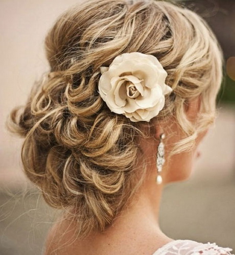 Medium length wedding hairstyles medium-length-wedding-hairstyles-59-6