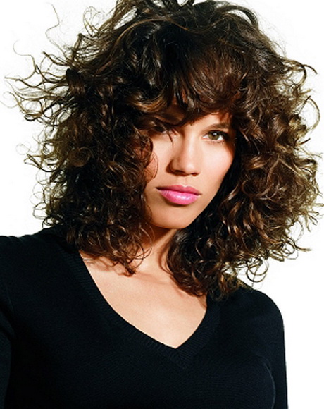 Medium naturally curly hairstyles medium-naturally-curly-hairstyles-20-11