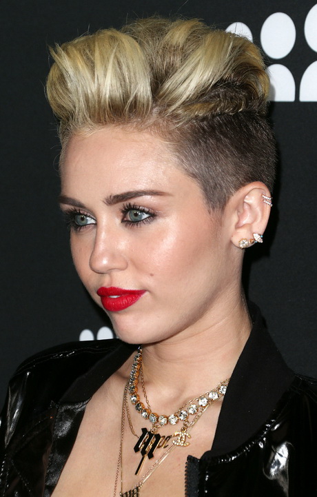 Miley cyrus short haircut miley-cyrus-short-haircut-49-3