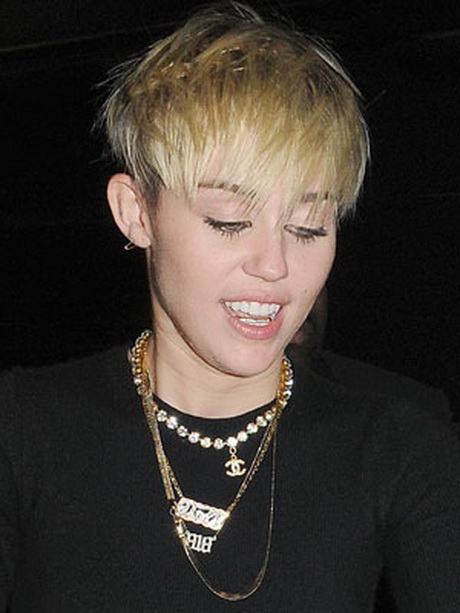 Miley cyrus short haircut miley-cyrus-short-haircut-49-9