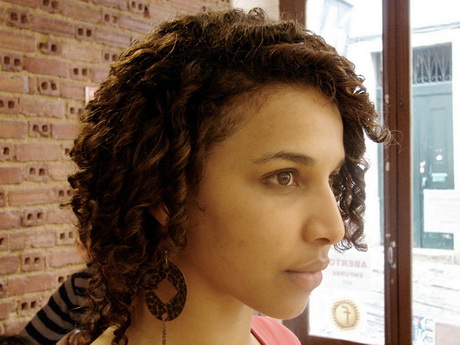 Natural curly hairstyle natural-curly-hairstyle-25_15