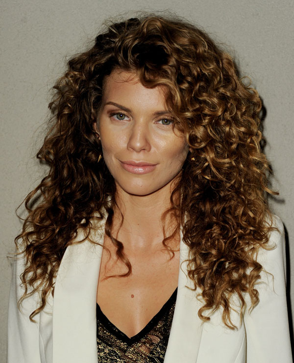 Naturally curly hairstyles naturally-curly-hairstyles-28