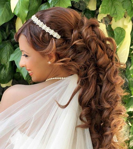 Naturally curly wedding hairstyles naturally-curly-wedding-hairstyles-88-13