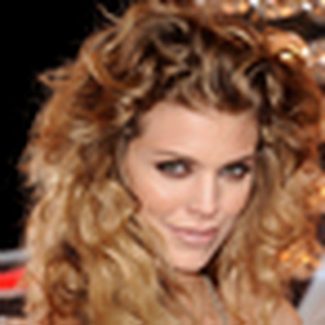 New hairstyles for curly hair new-hairstyles-for-curly-hair-98-11