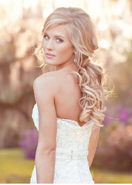 New prom hairstyles 2015 new-prom-hairstyles-2015-54_13