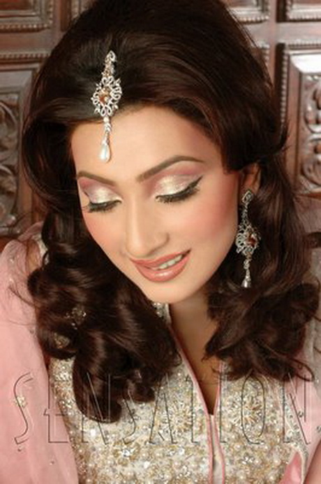 Pakistani hairstyles for long hair pakistani-hairstyles-for-long-hair-05-4