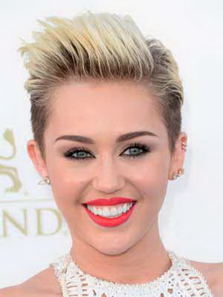Picture of short hairstyles picture-of-short-hairstyles-52-17