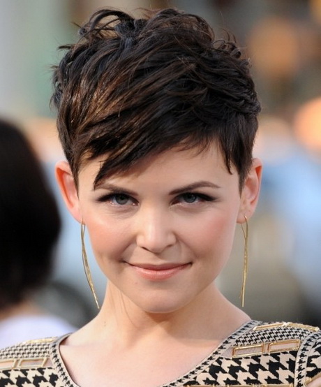 Picture of short hairstyles picture-of-short-hairstyles-52-3