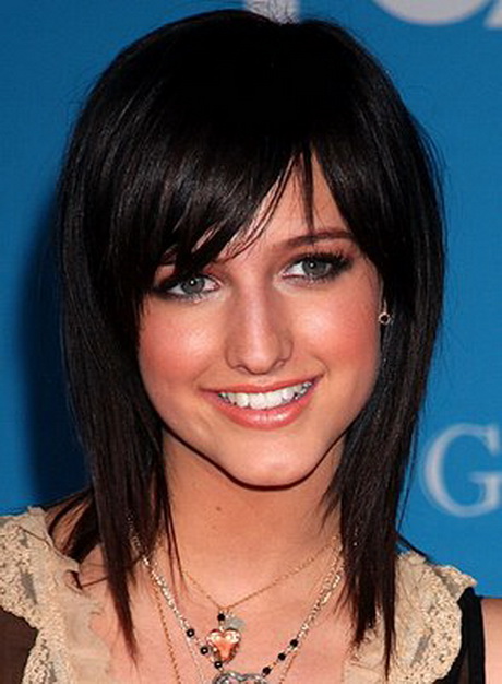 Pictures of medium length haircuts pictures-of-medium-length-haircuts-35-10