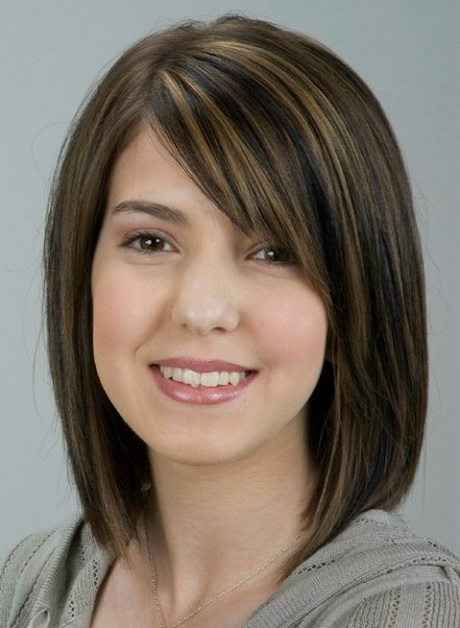 Pictures of medium length haircuts pictures-of-medium-length-haircuts-35-7