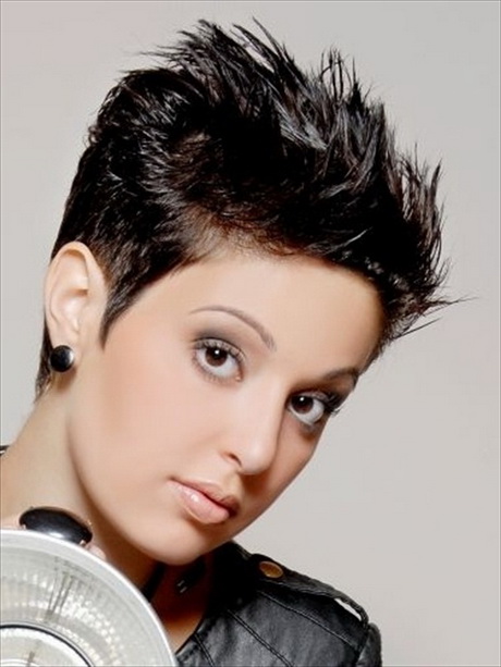 Pictures of pixie haircuts pictures-of-pixie-haircuts-97_7
