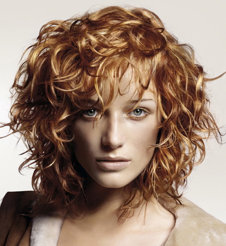 Pictures of short curly haircuts pictures-of-short-curly-haircuts-95-5
