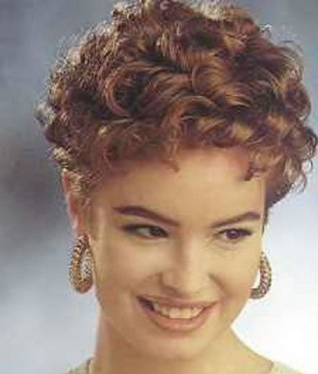 Pictures of short curly hairstyles pictures-of-short-curly-hairstyles-84-18