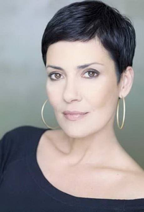 Pictures of short pixie haircuts pictures-of-short-pixie-haircuts-05-15