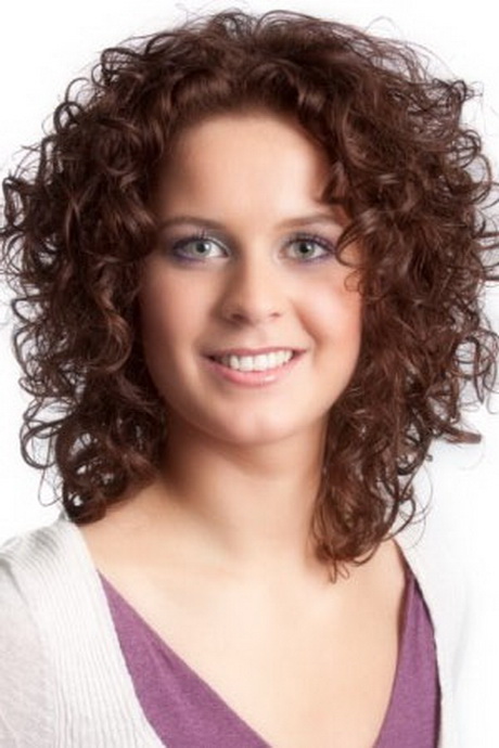 Pictures short curly hairstyles pictures-short-curly-hairstyles-74_9