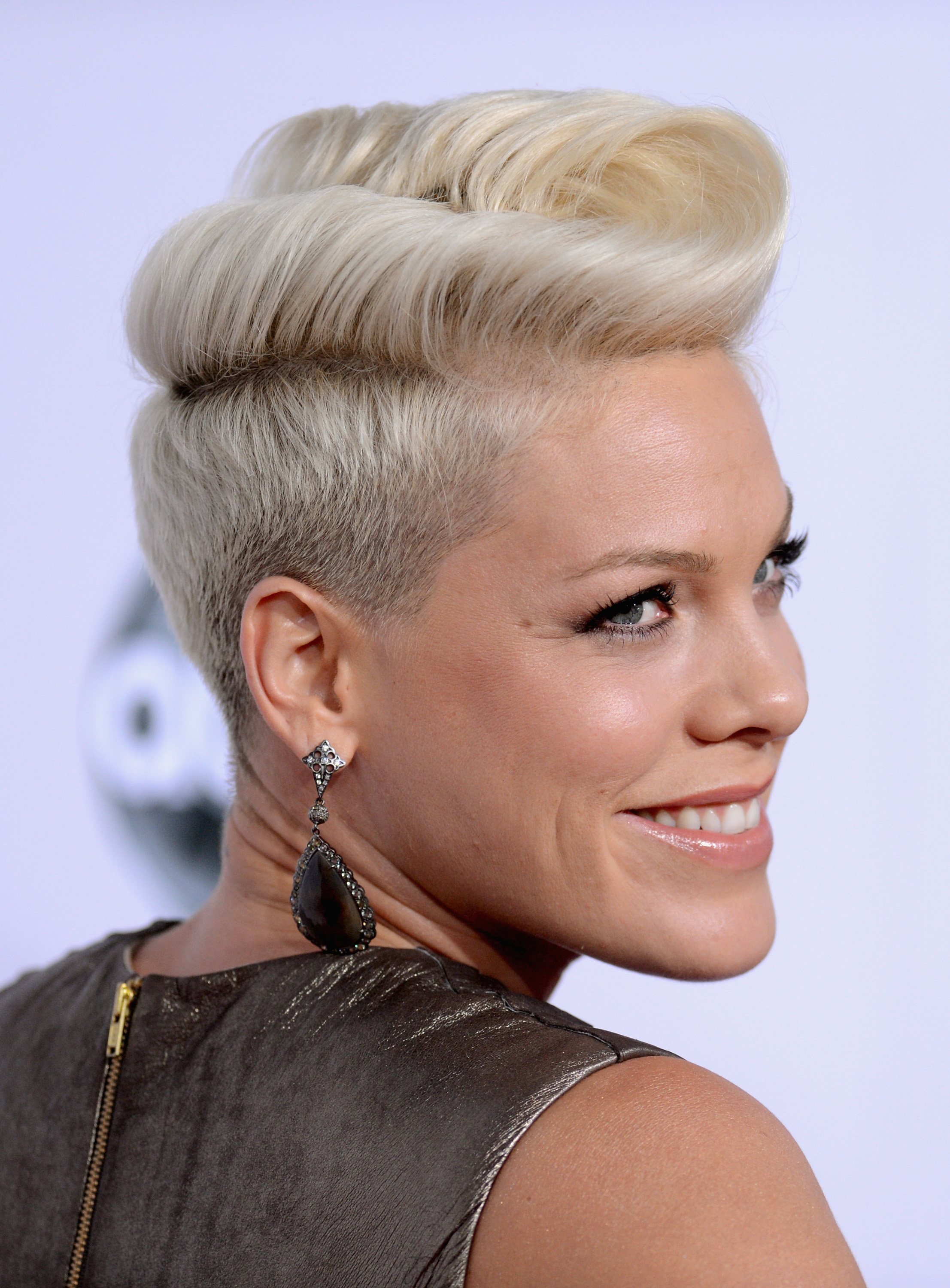 Pink hairstyles pink-hairstyles-67-6