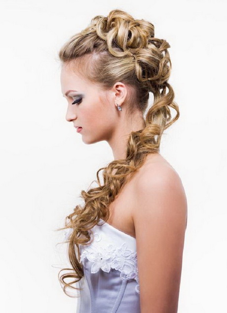 Professional prom hairstyles