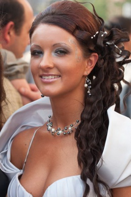 Prom dresses hairstyles prom-dresses-hairstyles-97_2