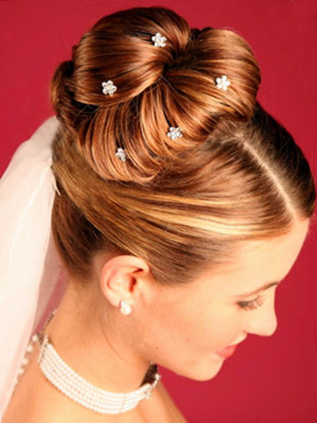 Prom hairstyles bun prom-hairstyles-bun-51-12