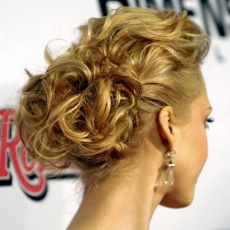 Prom hairstyles curly updos prom-hairstyles-curly-updos-20_12