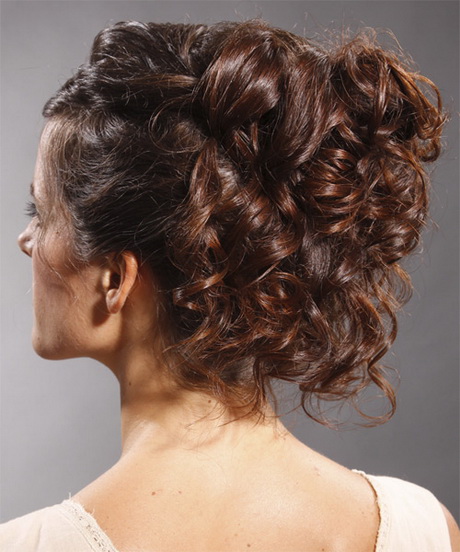 Prom hairstyles curly updos prom-hairstyles-curly-updos-20_14