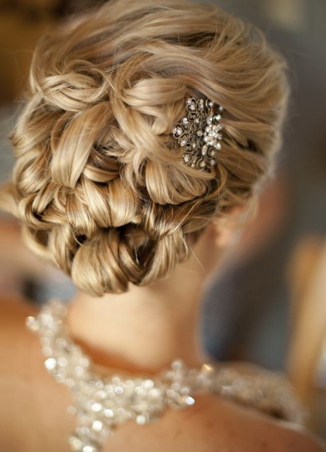 Prom hairstyles curly updos prom-hairstyles-curly-updos-20_5
