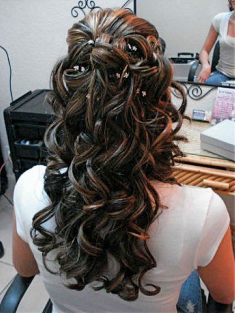 Prom hairstyles down curly prom-hairstyles-down-curly-10-9