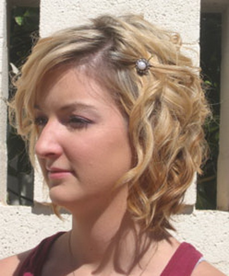 Prom hairstyles for short curly hair prom-hairstyles-for-short-curly-hair-56_7