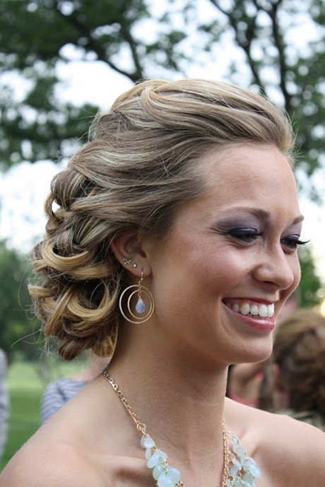 Prom hairstyles updos for long hair prom-hairstyles-updos-for-long-hair-04-14