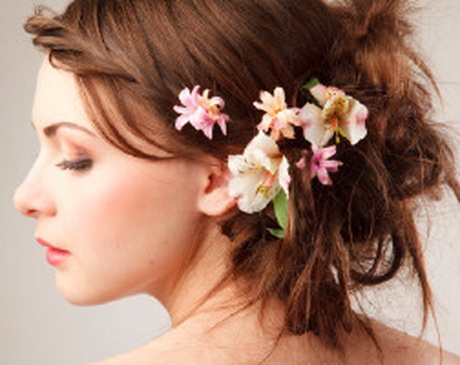 Prom hairstyles with flowers prom-hairstyles-with-flowers-06-15