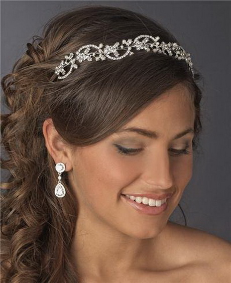 Prom hairstyles with tiaras prom-hairstyles-with-tiaras-49_9