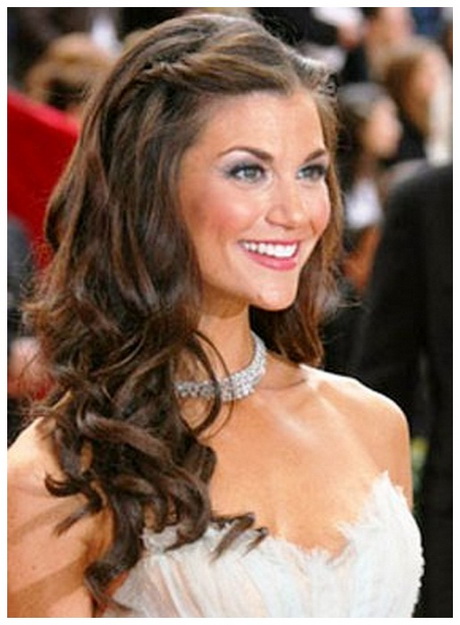Pulled back hairstyles for long hair pulled-back-hairstyles-for-long-hair-70-19