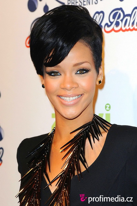 Rihanna hairstyle pictures rihanna-hairstyle-pictures-98-3