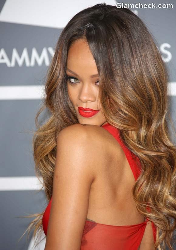 Rihanna hairstyle rihanna-hairstyle-04-15