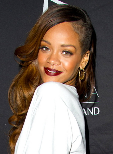 Rihanna hairstyles long hair rihanna-hairstyles-long-hair-70-20