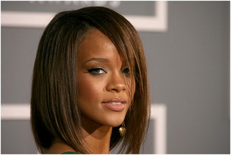 Rihanna medium hairstyles rihanna-medium-hairstyles-79-11