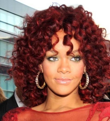Rihanna short curly hairstyles rihanna-short-curly-hairstyles-46-18