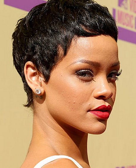 Rihanna short haircut rihanna-short-haircut-94-17